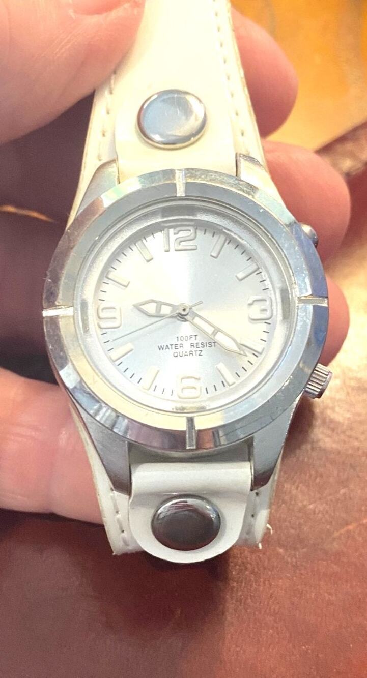 NEW Women's 35mm Silver Tone Watch, Patent Leather Band